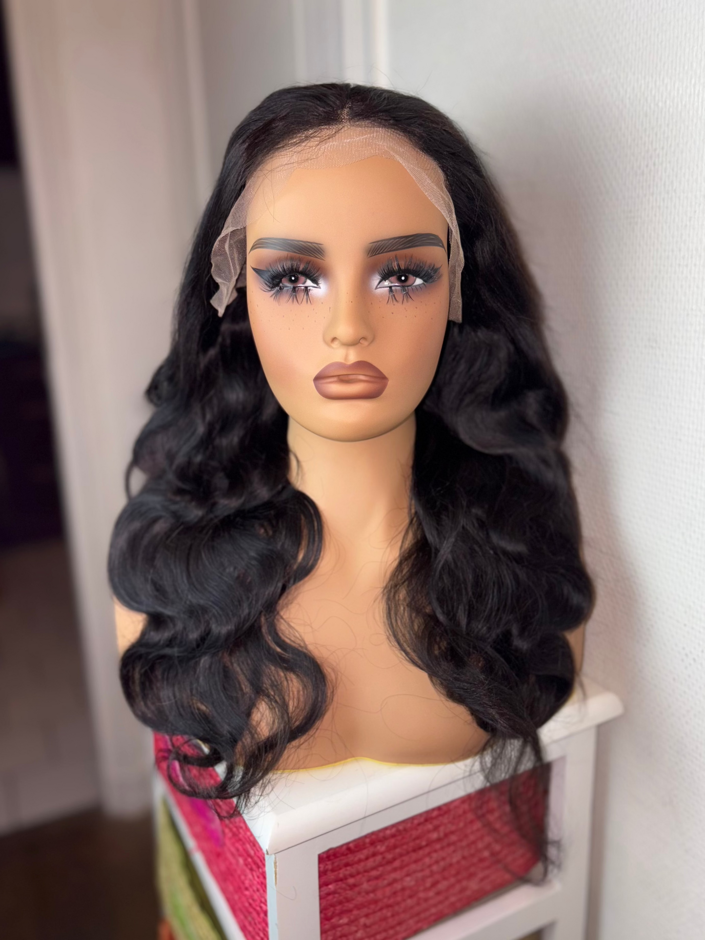 Perruque Body Wave 20" Lace 13x6 en cheveux naturels avec dentelle HD