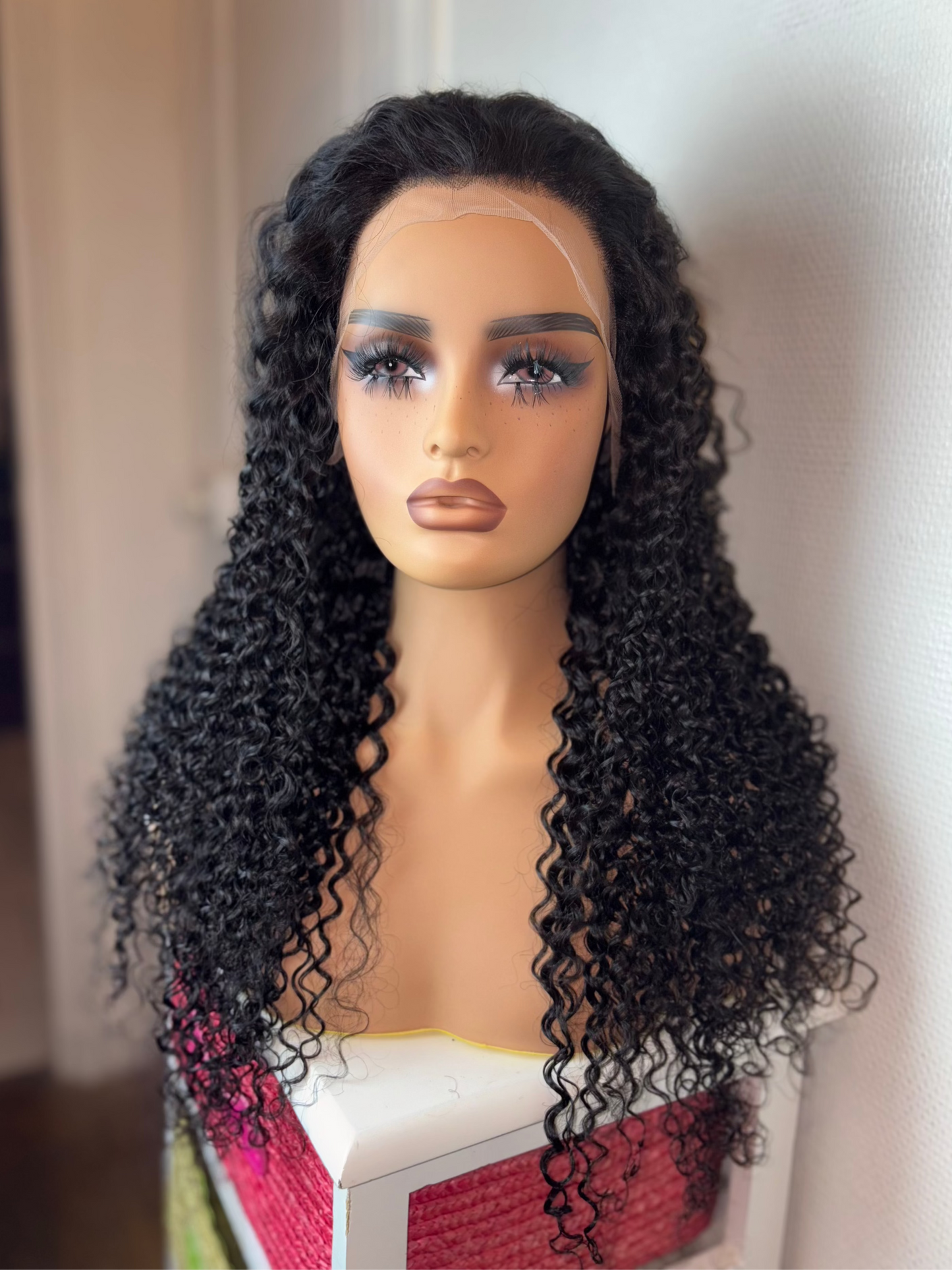 Perruque Jerry Curl 13x6 – Perruque bouclée avec dentelle HD
