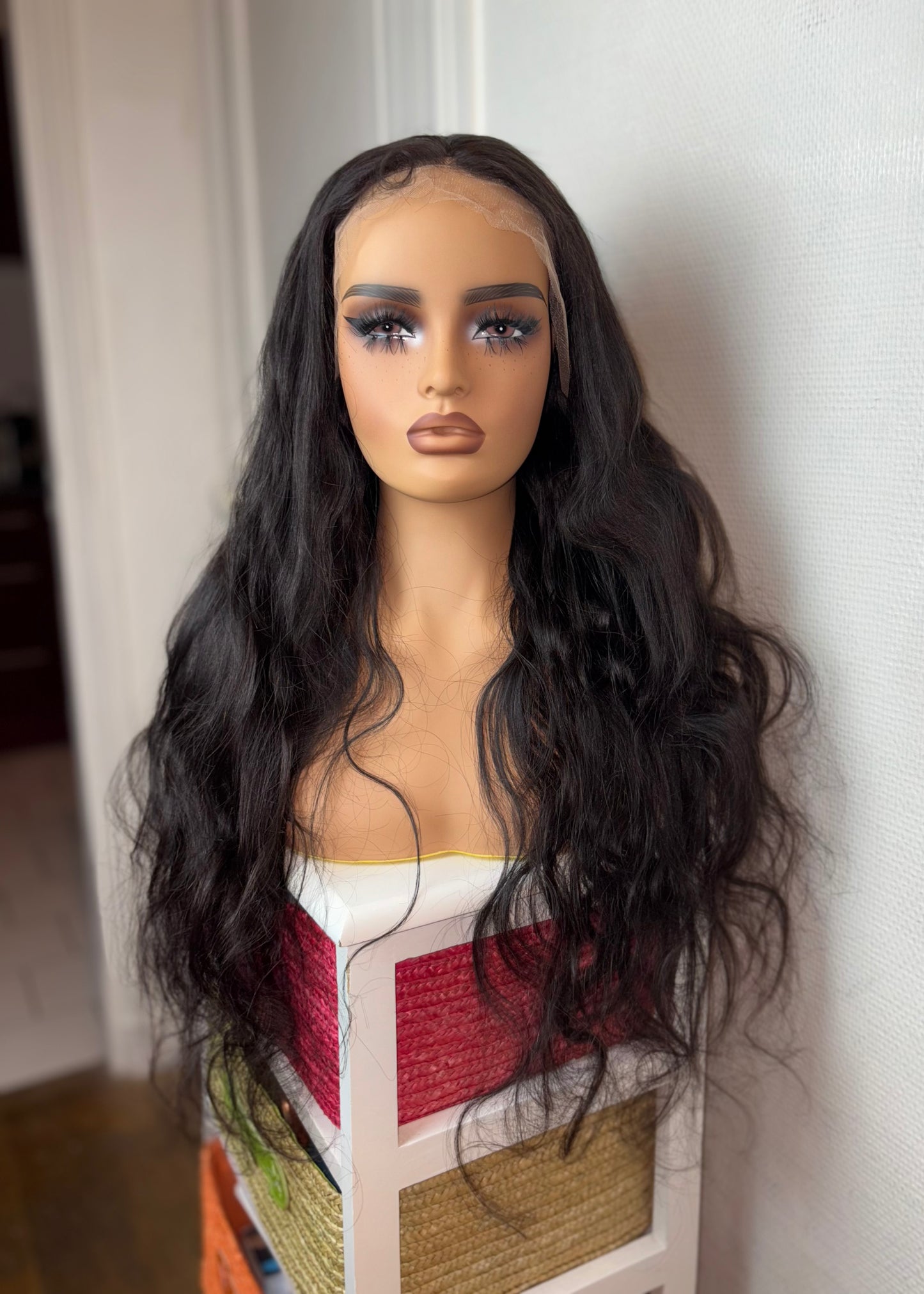 Perruque Body Wave 26pouces Lace 13x6 en cheveux naturels avec dentelle HD