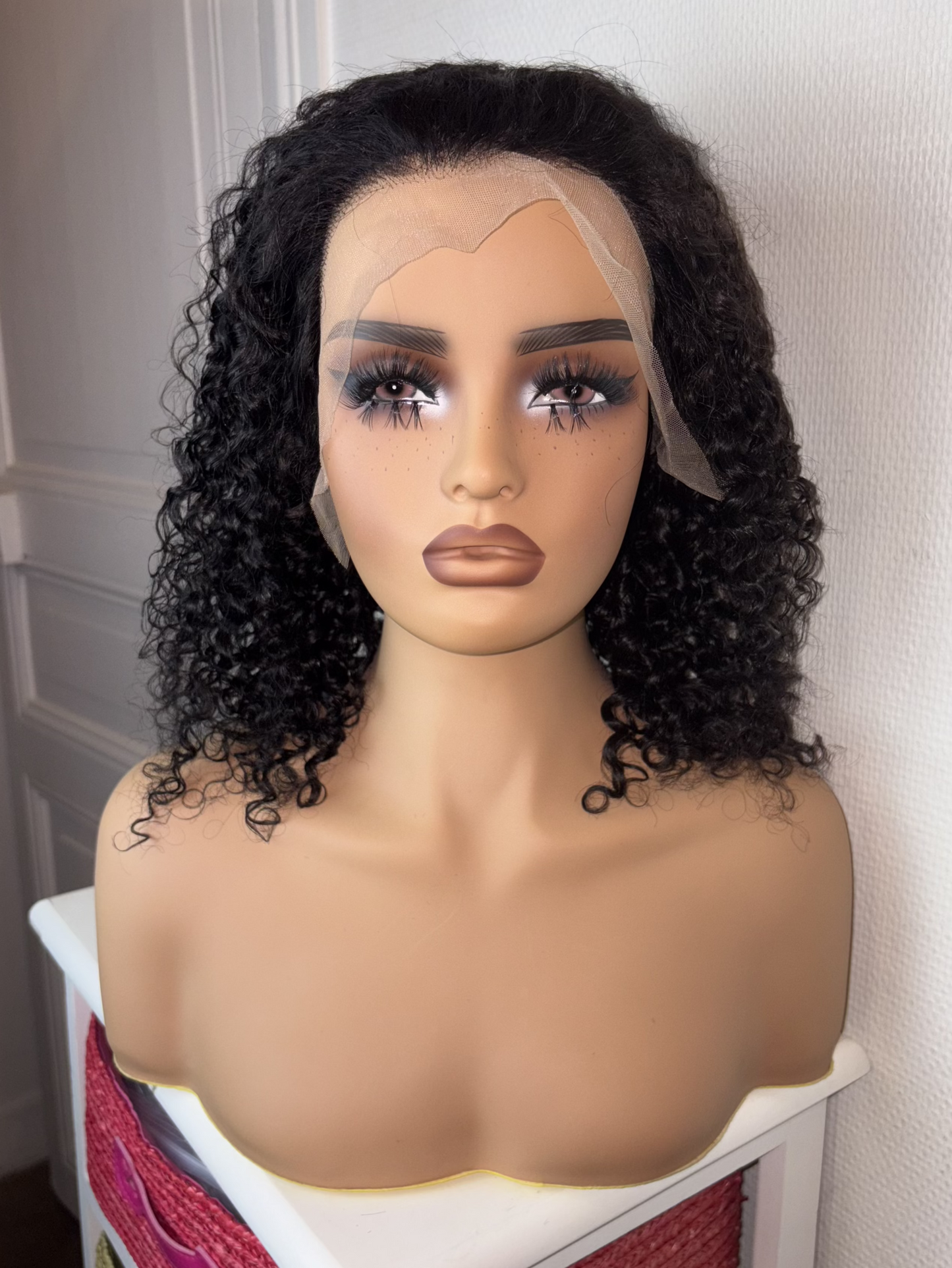 Perruque Jerry Curl 13x6 – Perruque bouclée avec dentelle HD 12 pouces