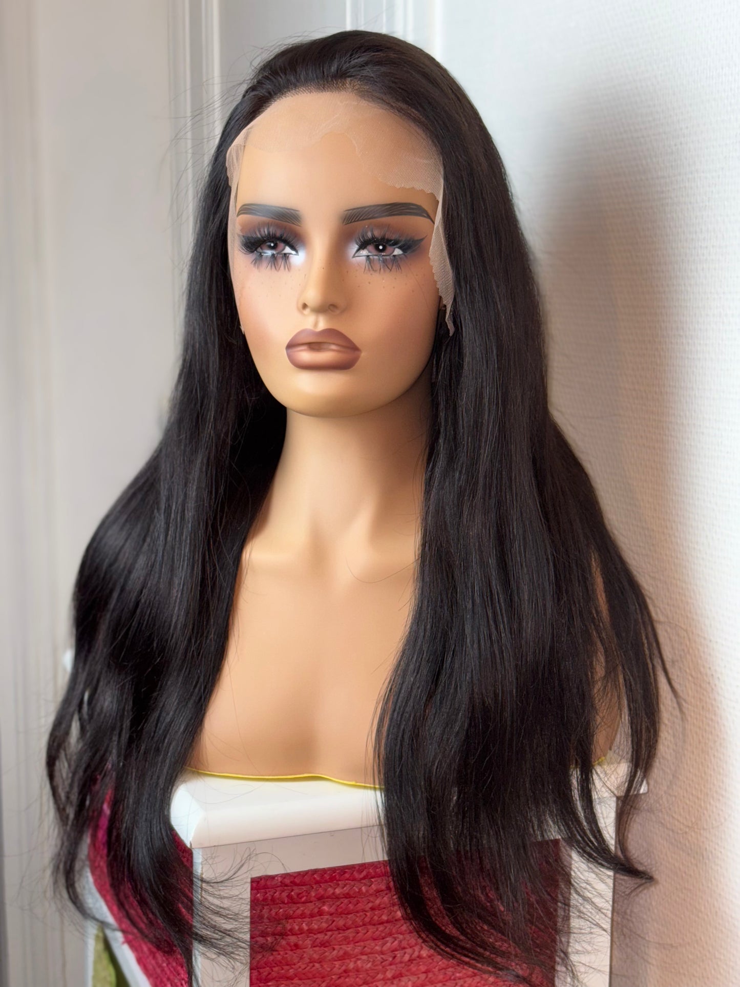 Perruque Lisse 20 pouces Lace 13x6 en cheveux naturels avec dentelle HD